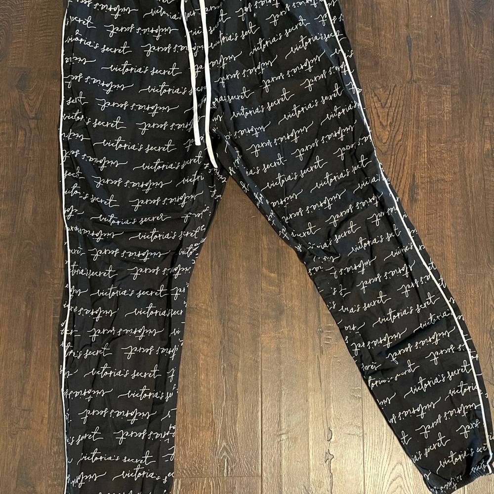 Victoria’s Secret Pajama Pants S